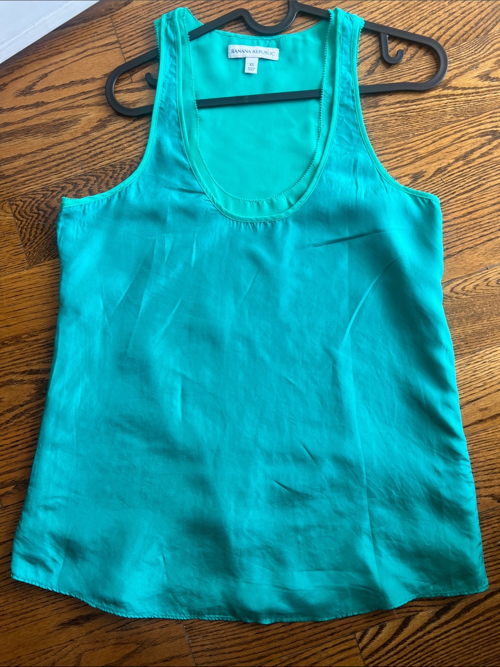 Banana Republic 100% silk Tank, size XS